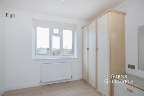 3 bedroom house to rent, Burnham Avenue, Ickenham, Uxbridge, UB10