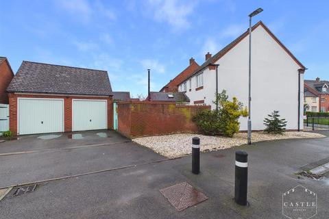 4 bedroom detached house for sale, Applebees Walk, Hinckley