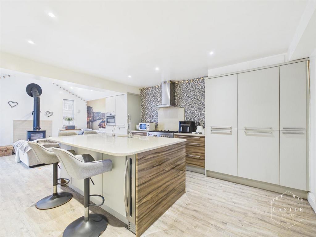 Open plan living kitchen