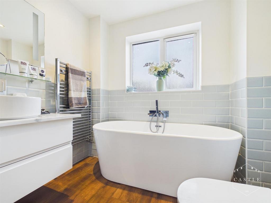Family bathroom