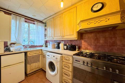 3 bedroom house for sale, Field Mead, Wellington Field Mead, NW9