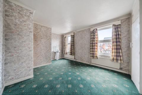 undefined, Ewlyn Road, Cheltenham, Gloucestershire