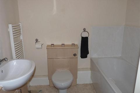2 bedroom flat to rent, Navigation Quay, Britannia Wharf , Bingley