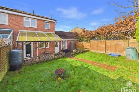 2 bedroom end of terrace house for sale, Pine Crest Way, Lydney GL15