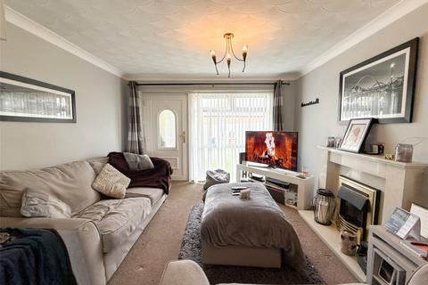 2 bedroom end of terrace house for sale, Warenmill Close, West Denton Park, Newcastle Upon Tyne, NE15