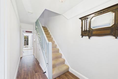 undefined, Westleigh Avenue, Coulsdon CR5