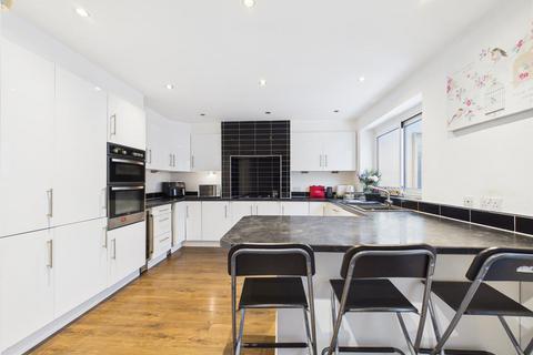 undefined, Westleigh Avenue, Coulsdon CR5