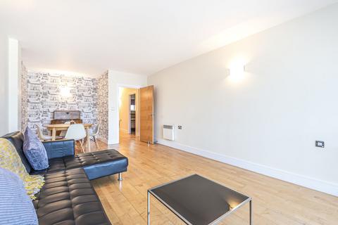 2 bedroom apartment for sale, Cedar Court, Royal Oak Yard, SE1