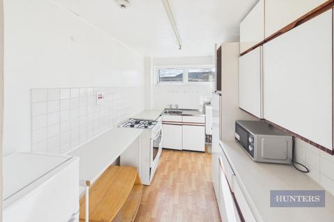2 bedroom apartment for sale, Autumn Place, Winn Road, SO17