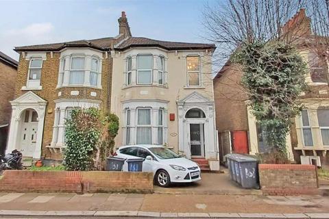 undefined, London SE13