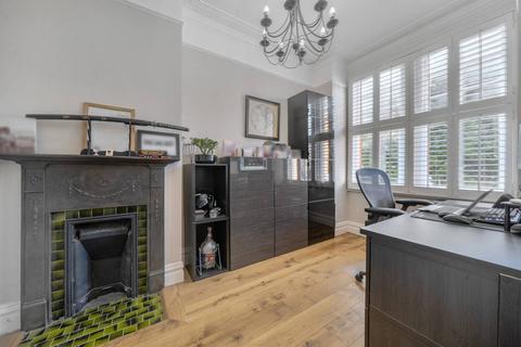 undefined, Granville Gardens, Ealing, W5