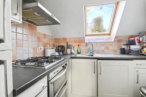 2 bedroom flat for sale, Lyons Place, Southampton SO30