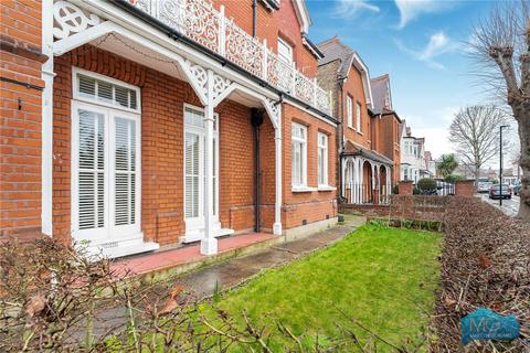 3 bedroom apartment for sale, Hurst Road, London, N21