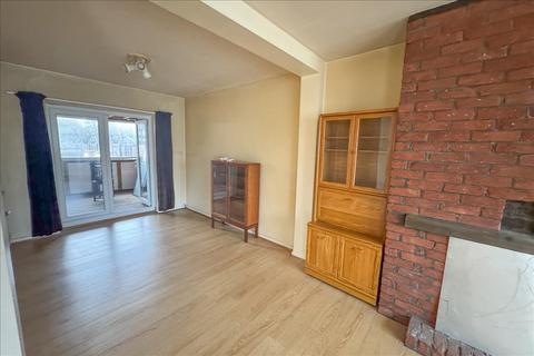 3 bedroom semi-detached house for sale, Harvest Road, Feltham, Middlesex, TW13