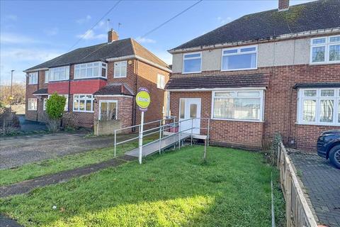 3 bedroom semi-detached house for sale, Harvest Road, Feltham, Middlesex, TW13
