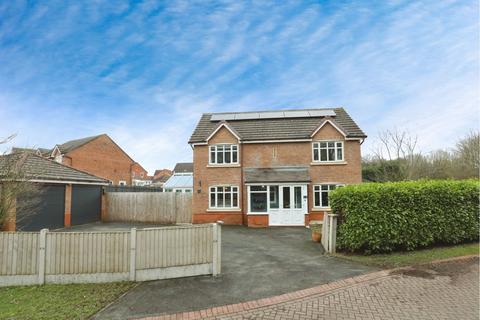 4 bedroom detached house for sale, Upton Close, Winsford, CW7