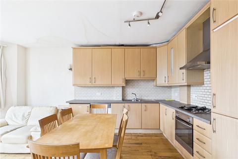 3 bedroom apartment to rent, Farnan Road, London, SW16