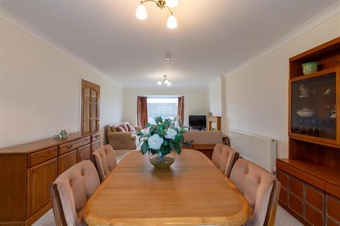 3 bedroom detached bungalow for sale, Netherlea, Scone, Perth