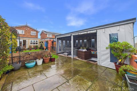 3 bedroom detached house for sale, Surbiton Road, Durham TS18