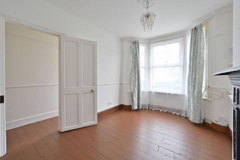 undefined, Burton Avenue WD18, Watford, WD18