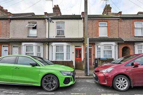 Burton Avenue WD18, Watford, WD18