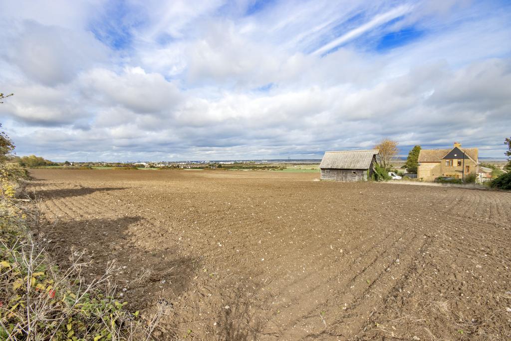Church Lane, Gravesend DA12 - View 2