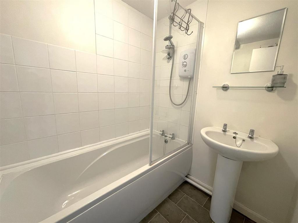 Bathroom.jpeg