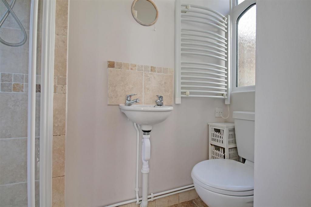 Shower room.jpg