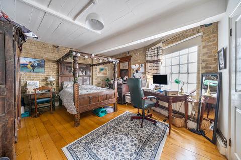 2 bedroom flat to rent, Bermondsey Street, London, SE1