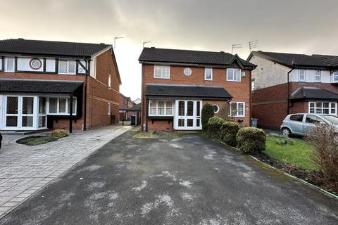 2 bedroom semi-detached house for sale, Townsend Road, Manchester, M27