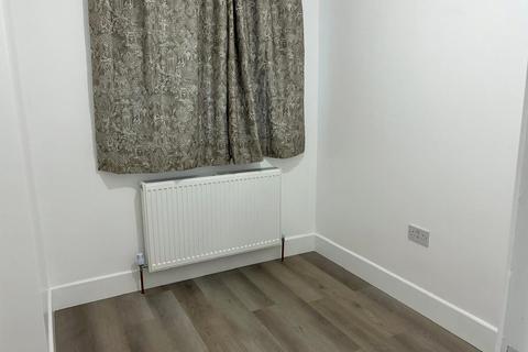 undefined, Southfield Close, Warwickshire CV10