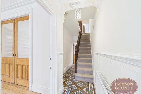 4 bedroom terraced house for sale, Adams Avenue, Abington, NN1 4LJ