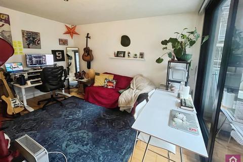 1 bedroom flat for sale, Moho, 42 Ellesmere Street, Castlefield, Manchester City Centre, M15