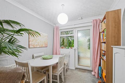 2 bedroom terraced house for sale, Gallows Inn Close, Ilkeston