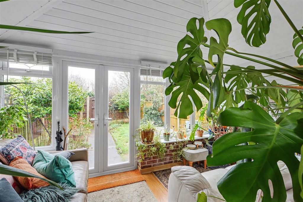 Conservatory 1.jpeg