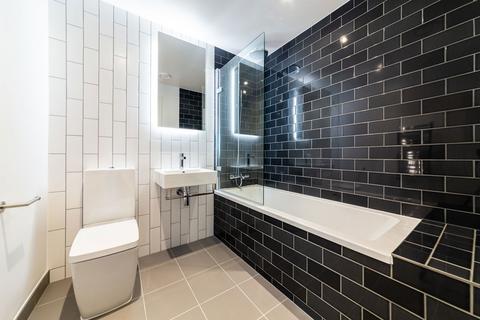 1 bedroom flat to rent, John Cabot House, Royal Wharf E16