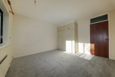 undefined, Pepys Close, Uxbridge UB10
