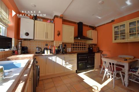 4 bedroom semi-detached house for sale, The Grove, Clacton-on-Sea