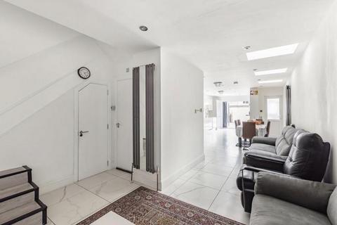 undefined, Mordaunt Road, London