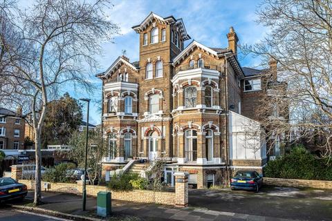 undefined, Rosslyn Road, East Twickenham TW1