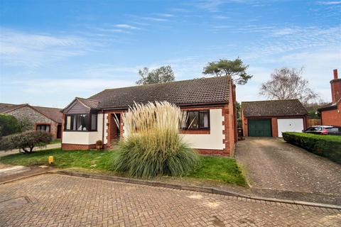 undefined, Eagle Close, Erpingham, Norwich