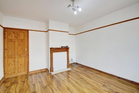 3 bedroom end of terrace house to rent, Ives Road, Langley SL3