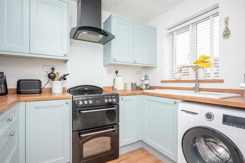 2 bedroom end of terrace house for sale, Mundesley