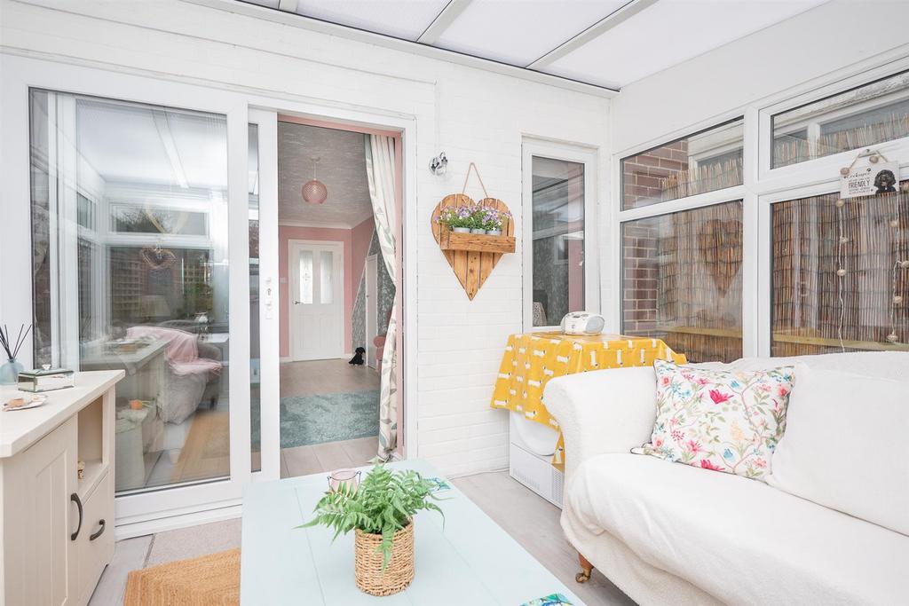42 Nelson Way-16.jpg