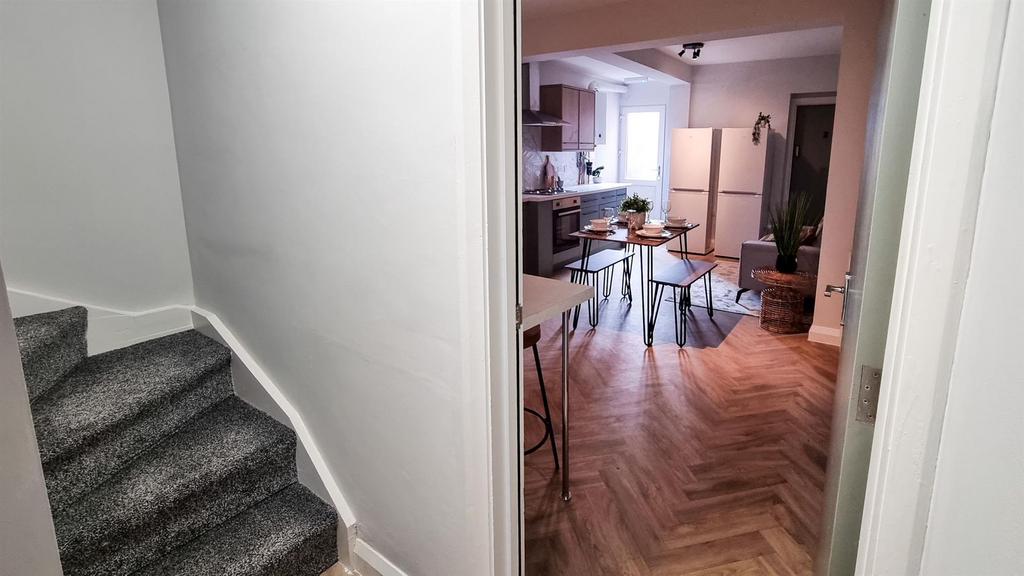 Whats App Image 2024-02-20 at 10.40.51 (1).jpeg