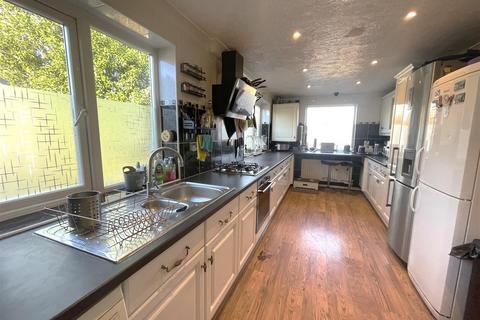 3 bedroom semi-detached bungalow for sale, Ham Close, Worthing BN11
