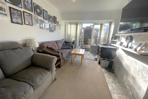 3 bedroom semi-detached bungalow for sale, Ham Close, Worthing BN11