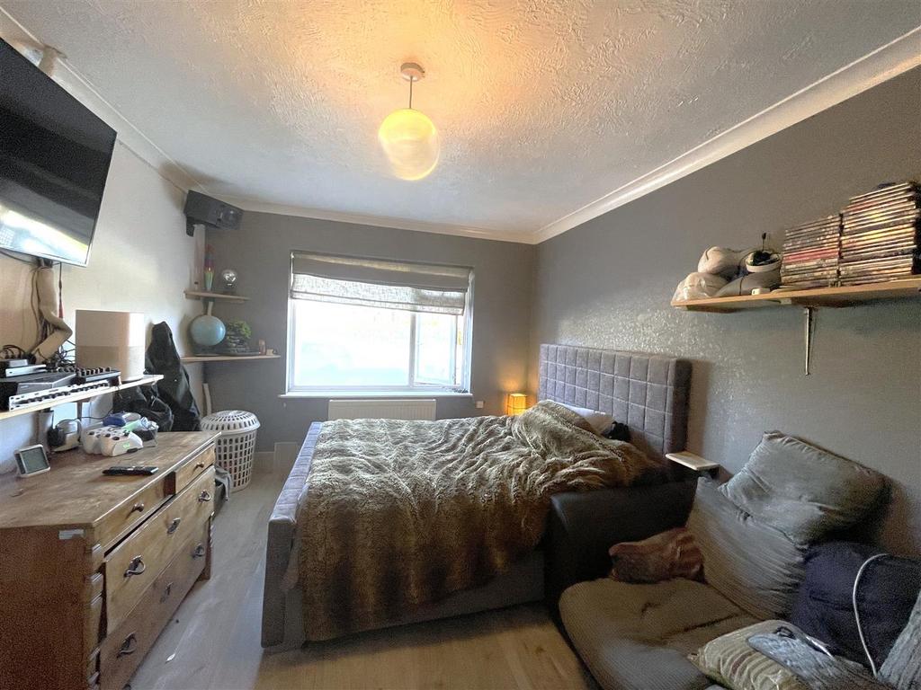 Bedroom.jpeg