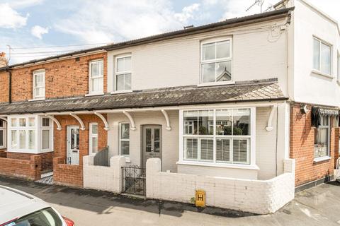 undefined, Elmgrove Road, Weybridge KT13