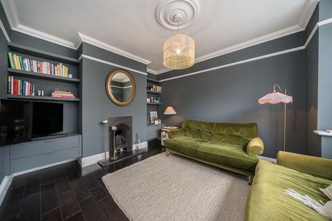 undefined, Elmgrove Road, Weybridge KT13